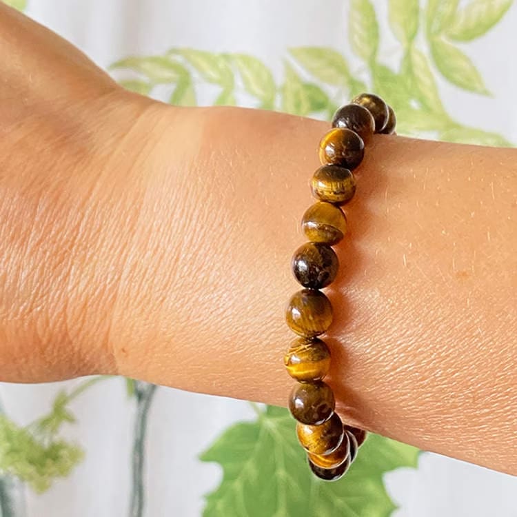 Kristallpunkten Tigeröga 8mm pärlor Armband