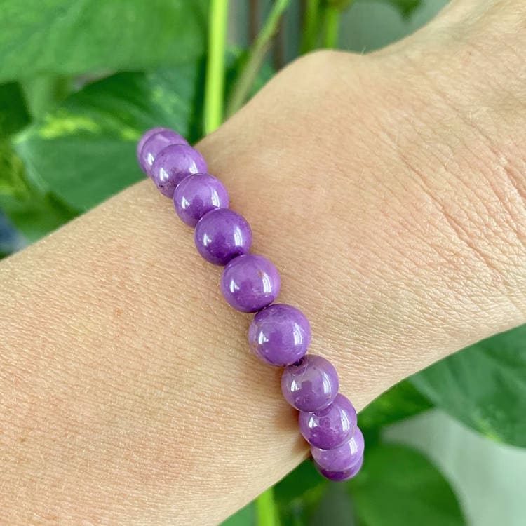 Kristallpunkten Fosfosiderit 8mm pärlor Armband