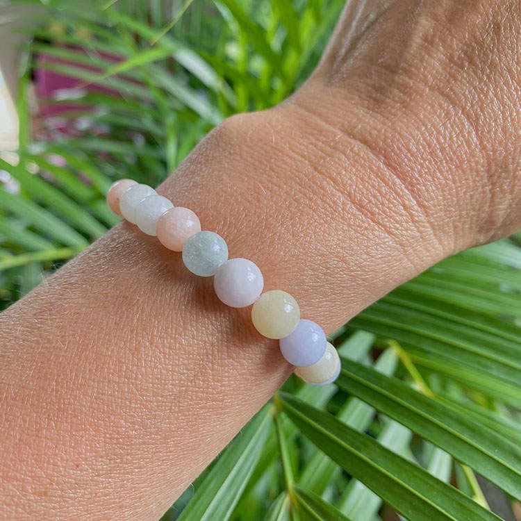 Kristallpunkten Morganit 8mm pärlor Armband