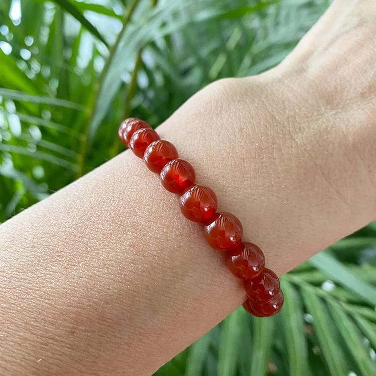 Kristallpunkten Karneol 8mm pärlor Armband